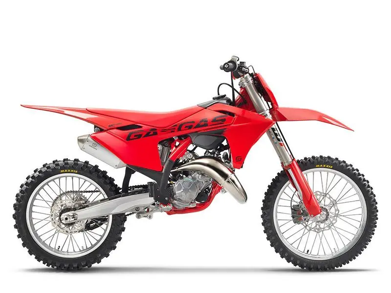 2025 GASGAS MC 125 thumbnail 3