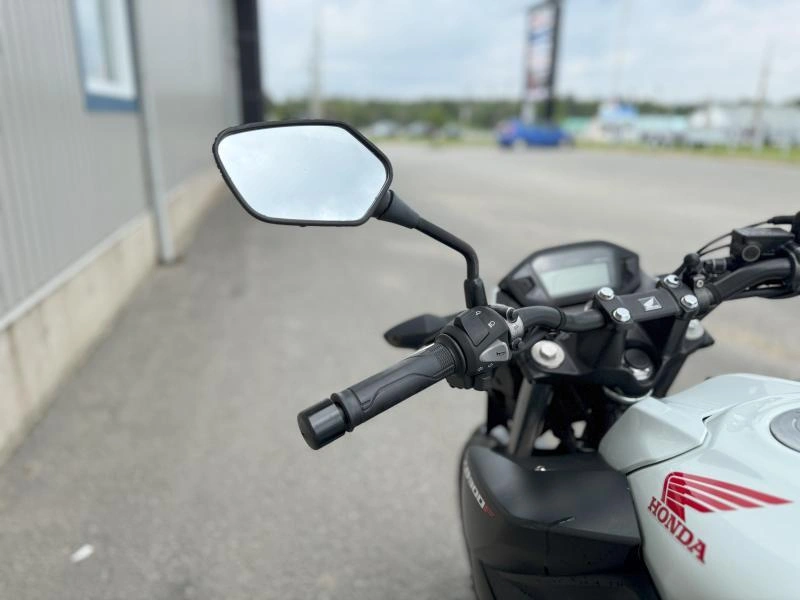 Honda Cb300f 2015 alt