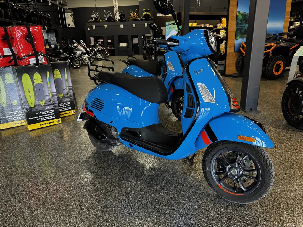 2025 Vespa GTS 310 SPORT SAVE $1000 RABAIS