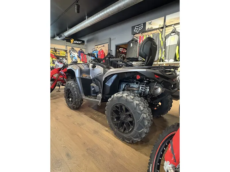 2025 Can-Am OUT MAX XT 700