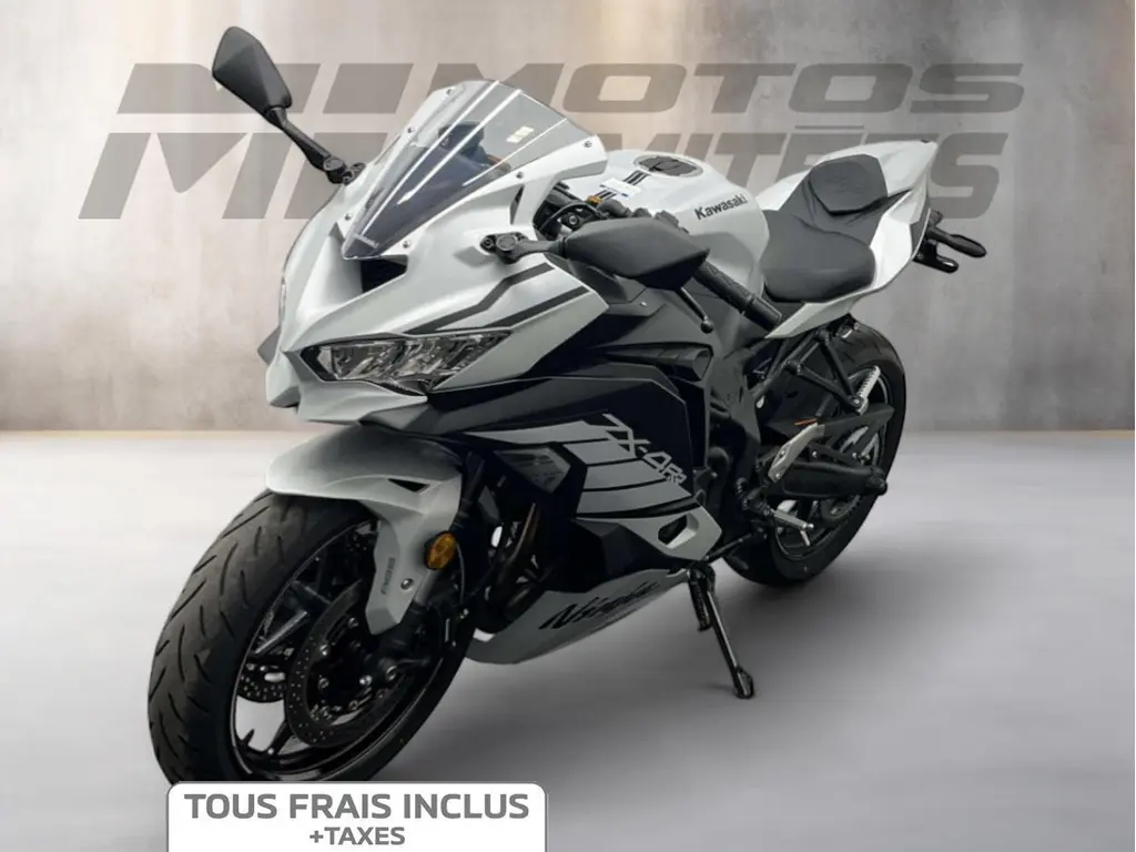 2025 Kawasaki NINJA ZX-4RR