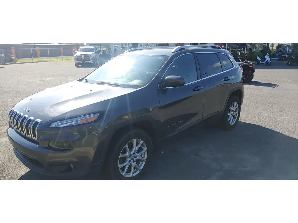 2015 JEEP cherokee altitude