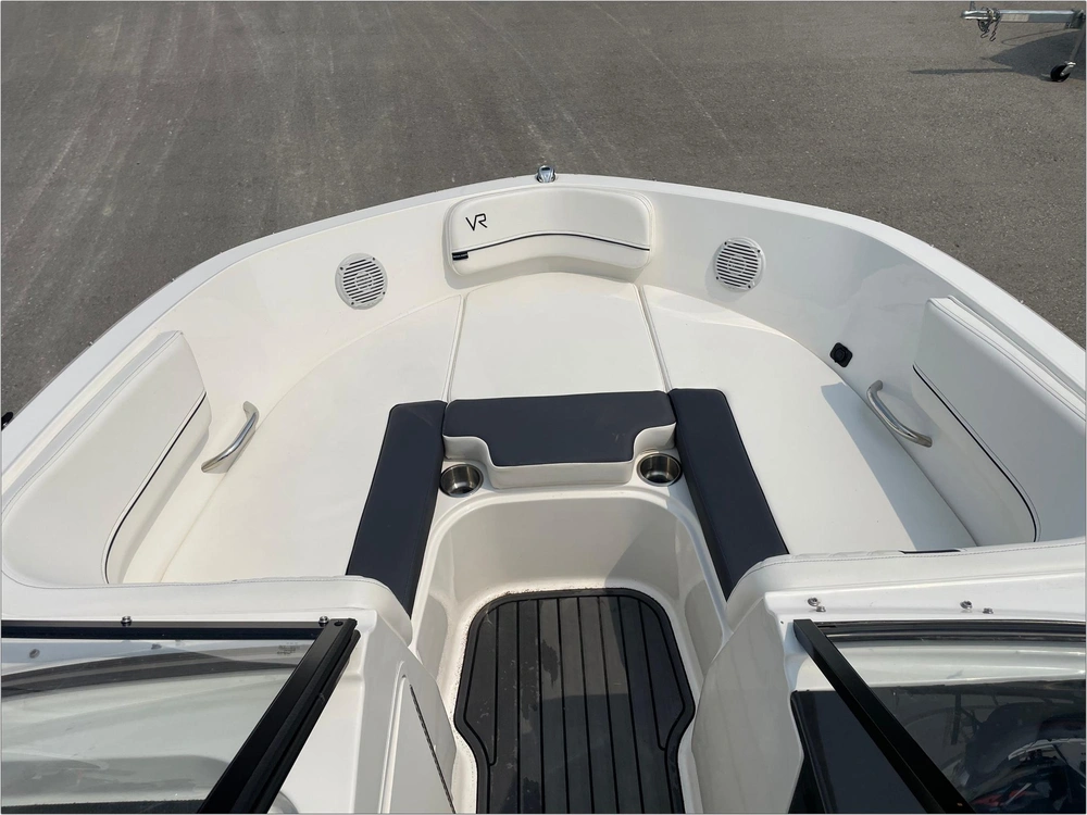 2022 Bayliner Vr5 alt