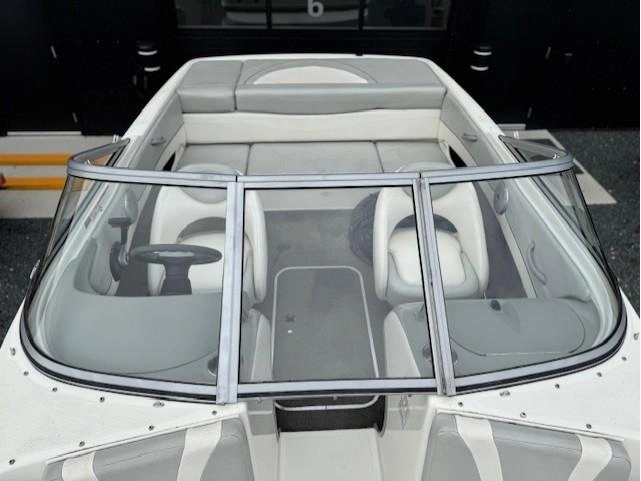 2011 Other Bayliner 195 alt