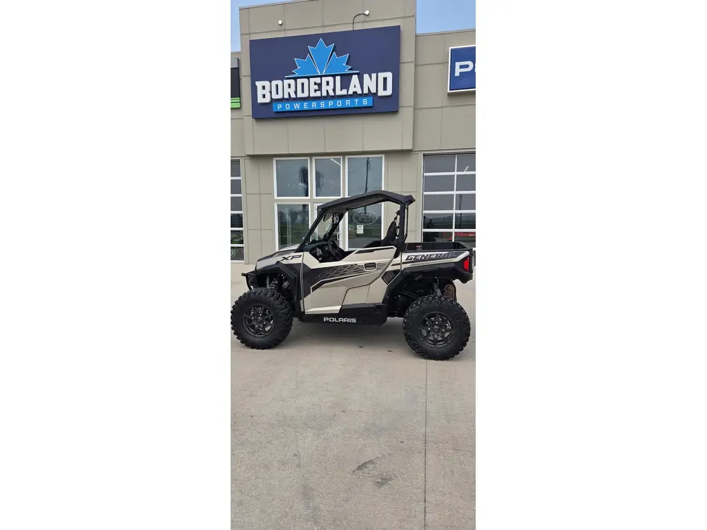 2024 Polaris GENERAL XP 1000 PREMIUM – M SILVER QUARTZ Premium