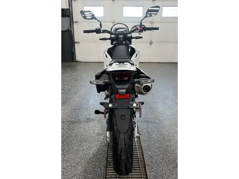2025 Suzuki DR-Z4SM thumbnail 3