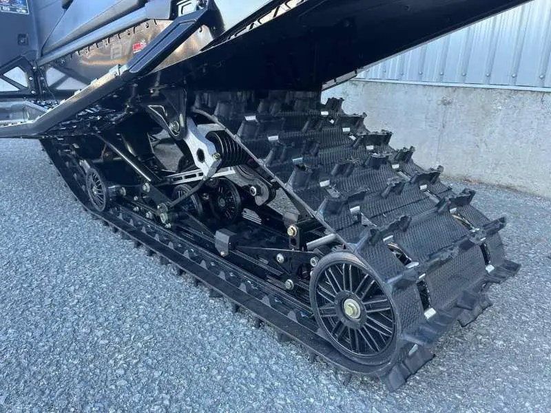 2025 Polaris PROSTAR S4 INDY ADVENTURE 137