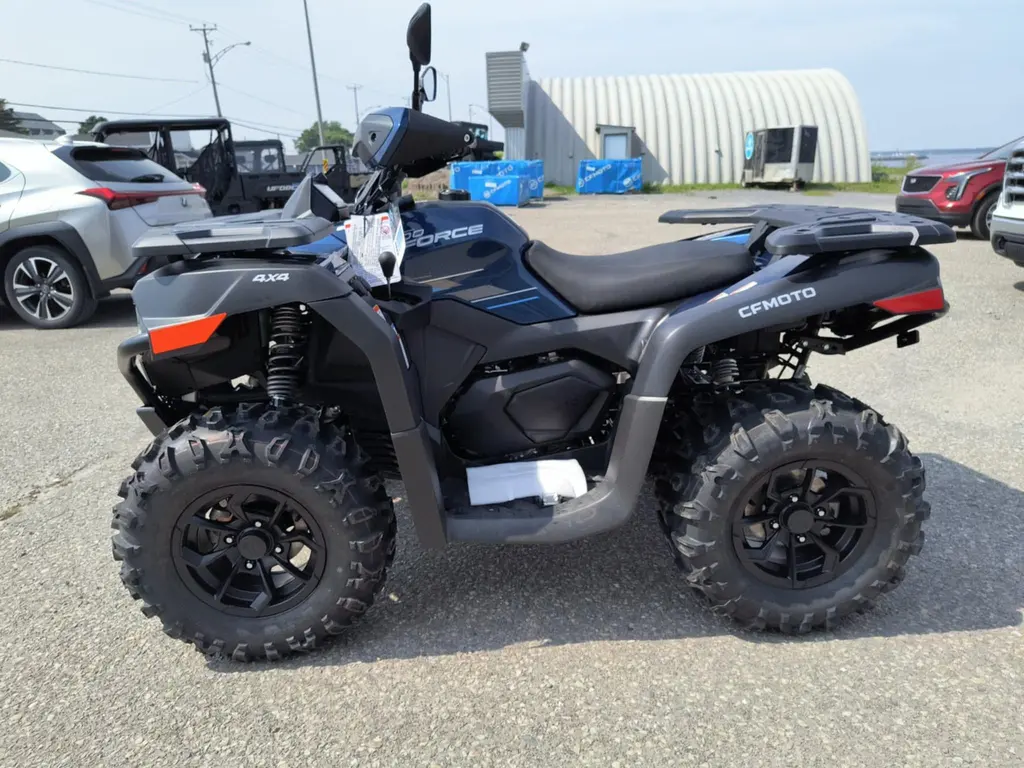 CFMOTO CFORCE 600 2025