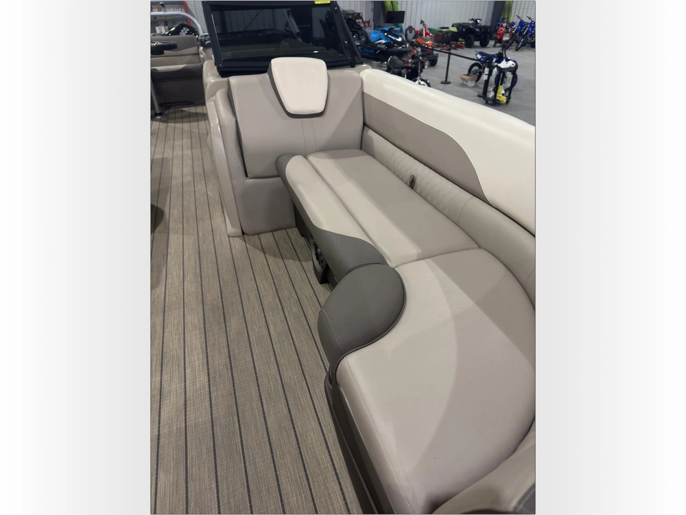 2021 Legend Q Series Ws Cruise Sport alt