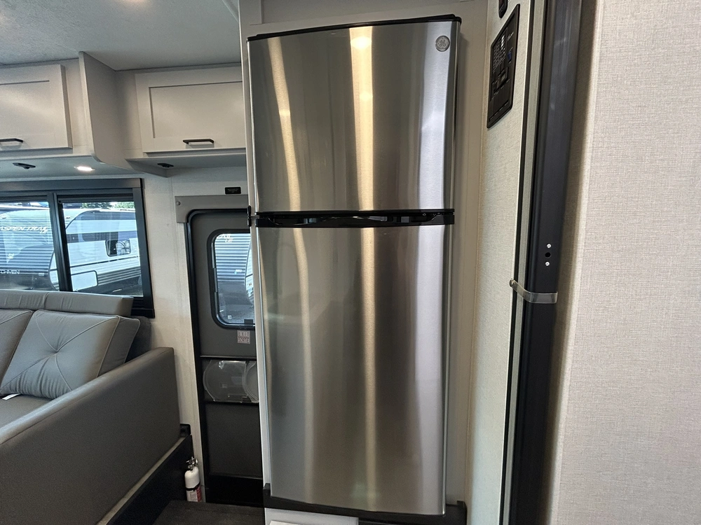 Coachmen Pursuit 27xpsf 2025 alt