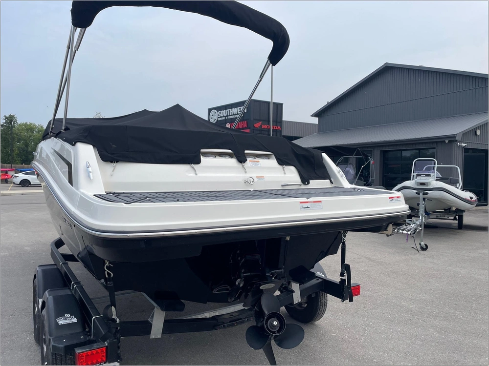 2022 Bayliner Vr5 alt
