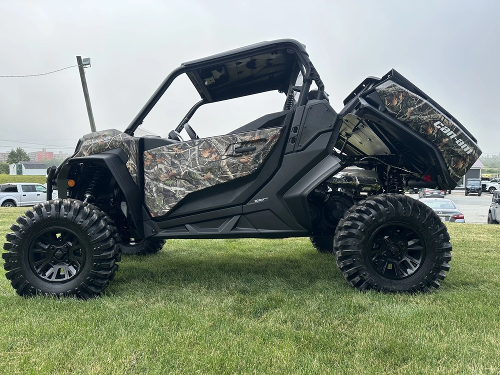 2025 Can-am Commander Xmr 1000r alt