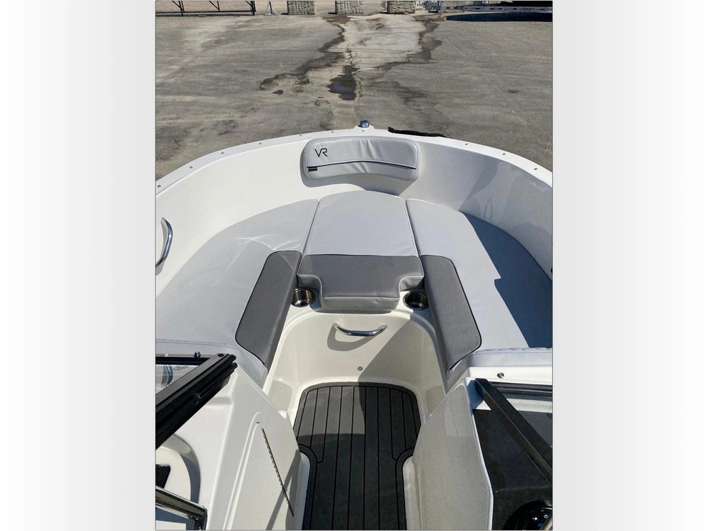 2022 Bayliner Vr4 alt