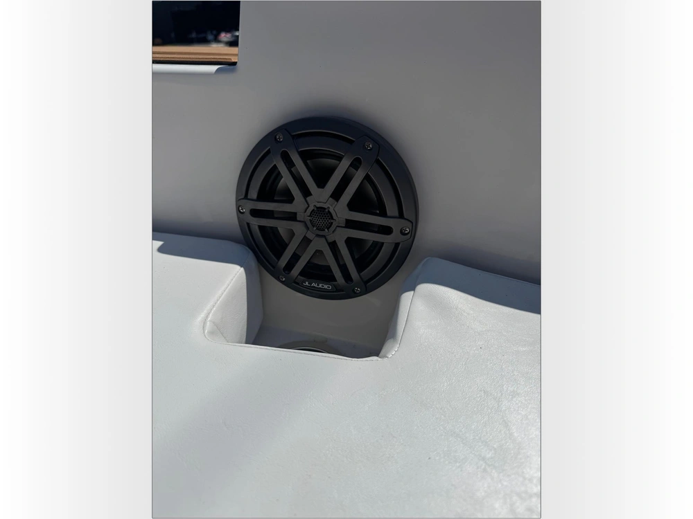 2024 Starcraft Svx Ob 171 Clearance Priced alt