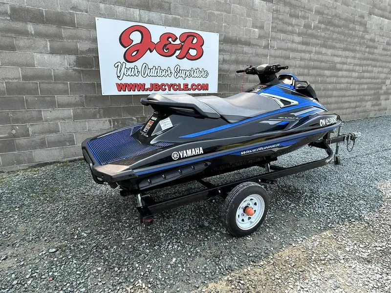 2018 Yamaha VX DELUXE