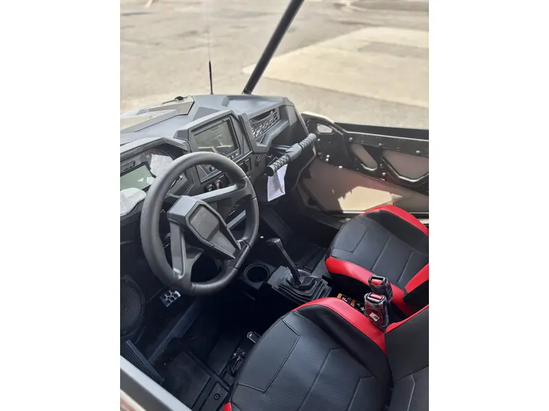 2025 Polaris RZR Trail Ultimate thumbnail 2