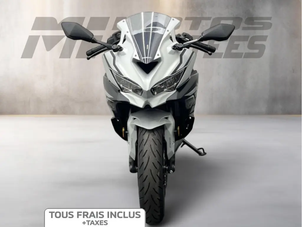 2025 Kawasaki NINJA ZX-4RR
