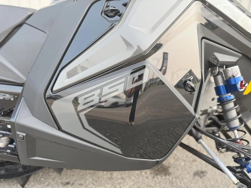 2025 Polaris 850 Rmk Khaos 155 alt