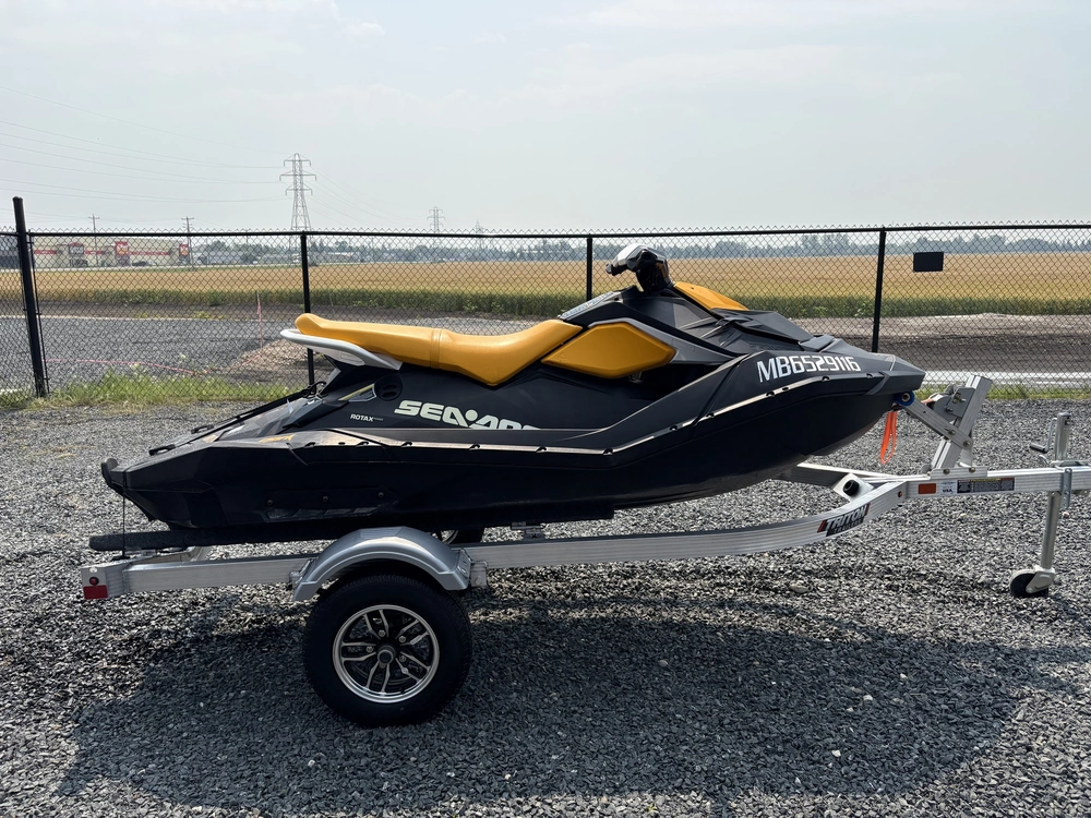 2019 Sea-doo Spark3 900ho/ibr/convenience Pkg alt