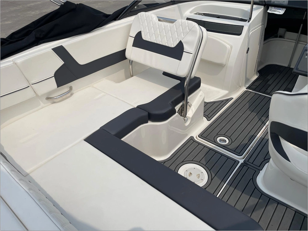 2022 Bayliner Vr5 alt