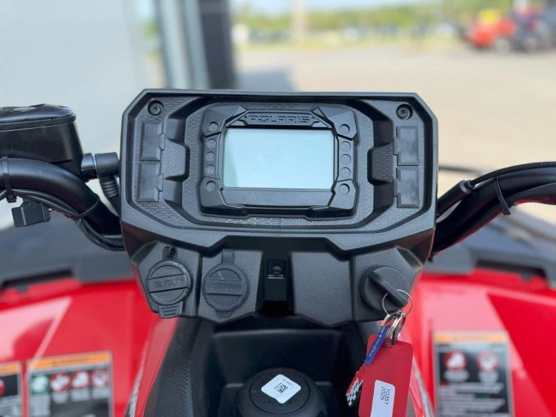 2025 Polaris Sportsman Touring 570 alt