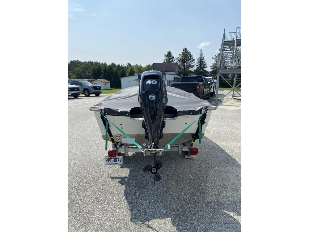 2022 Smoker-craft 140bt alt