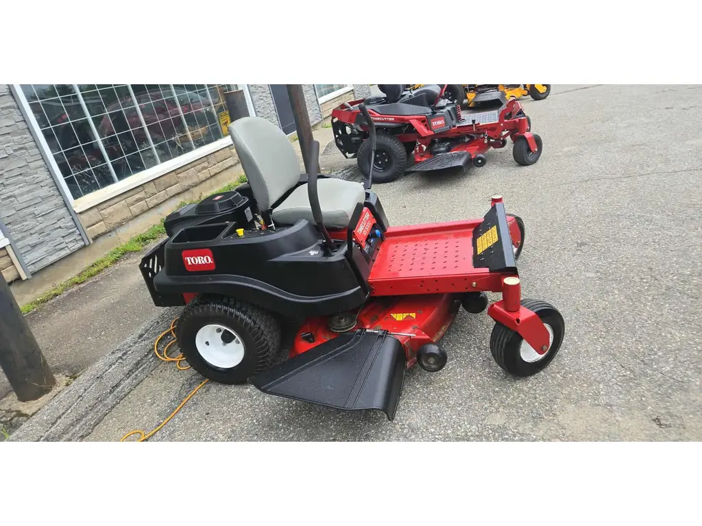 2016 Toro 50″ ZERO TURN