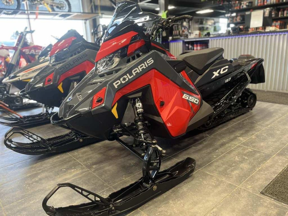 Polaris 650 Indy Xc 137 2024 alt