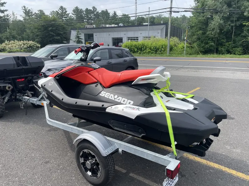 2025 SEA-DOO SPARK TRIXX 3 PLACES