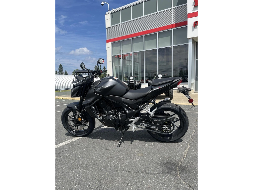 Honda Cb750 2025 alt