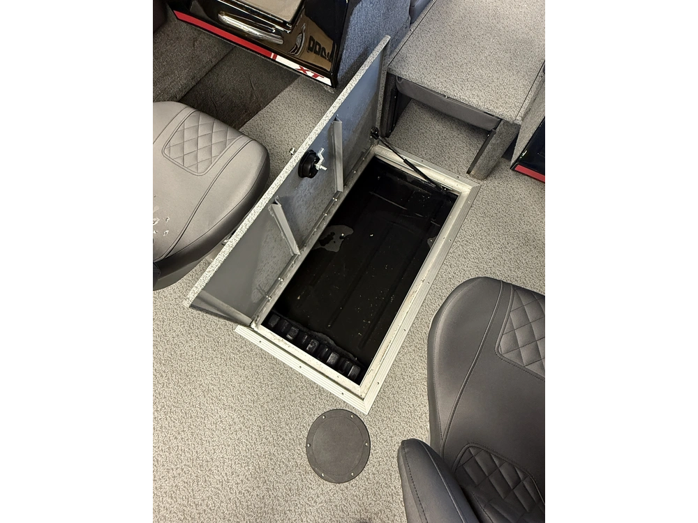 2026 Legend 18 Xt + 90 Elpt 4s Merc & Trailer Pkg