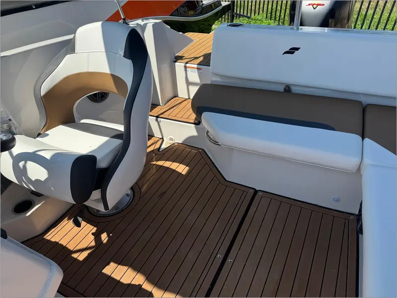 2024 Starcraft SVX OB 171 CLEARANCE PRICED