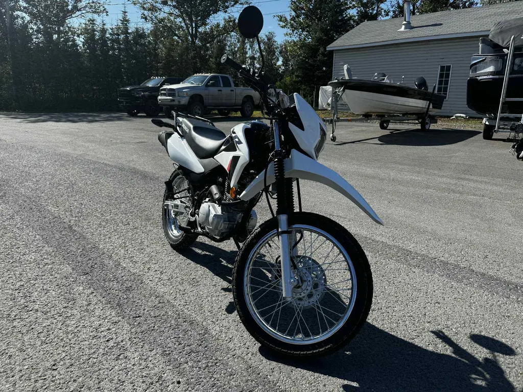 Honda XR150 R 2024