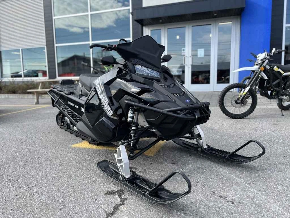 Polaris 800 Titan Xc 2018 alt