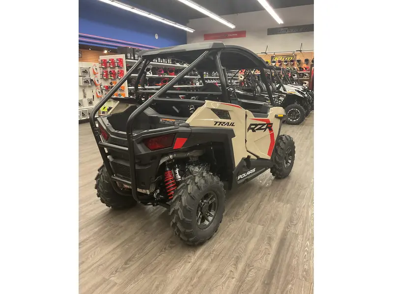 2025 Polaris RZR TRAIL ULTIMATE thumbnail 3