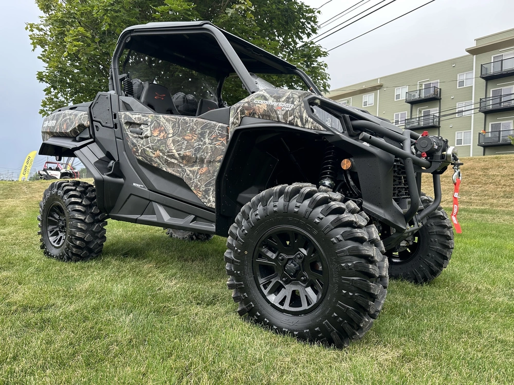 2025 Can-am Commander Xmr 1000r alt