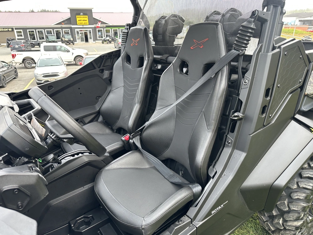2025 Can-am Commander Xmr 1000r alt