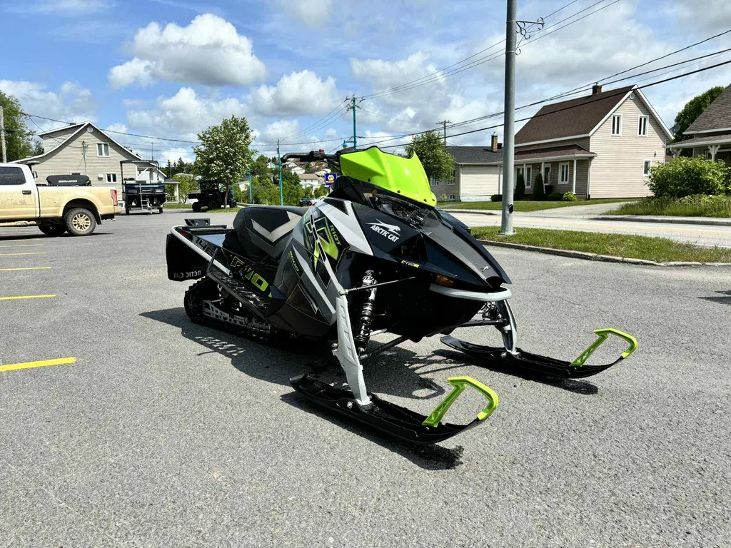 Arctic Cat RIOT 8000 QS3 2021