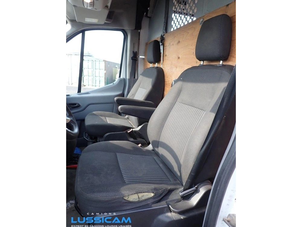 Ford T250 2018