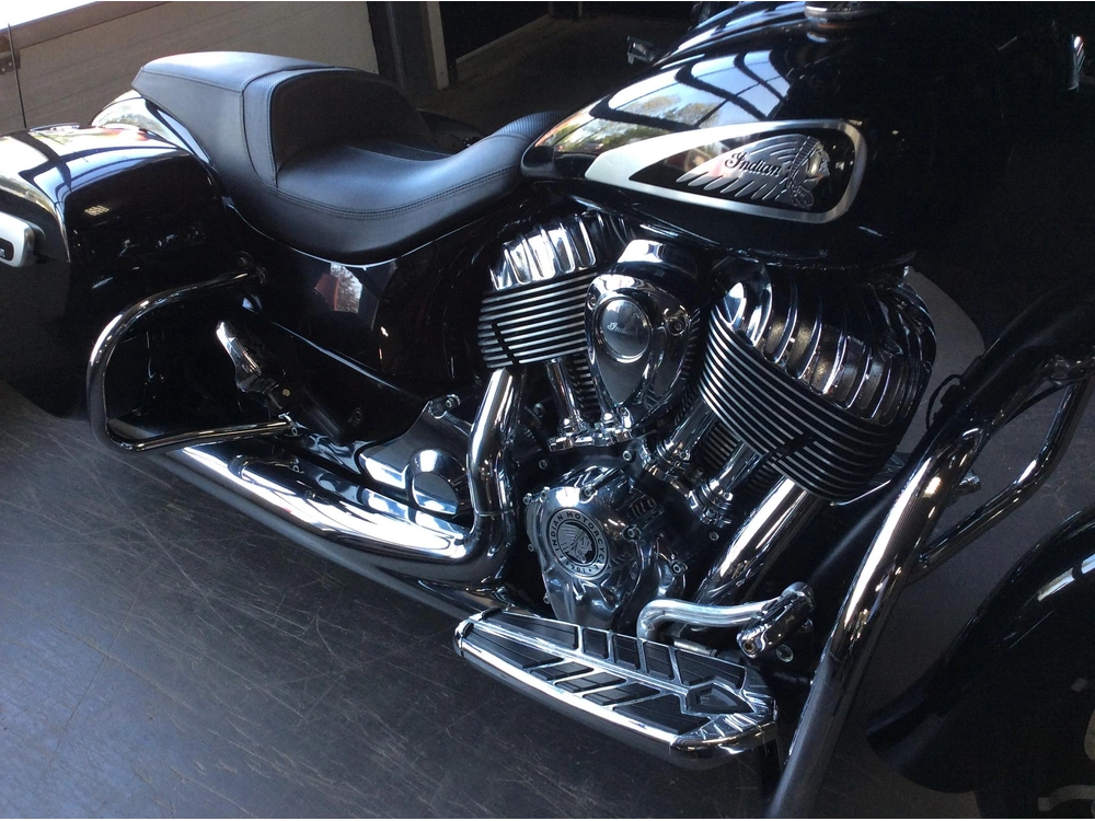 2019 Indian Motorcycle Chieftain Limited alt
