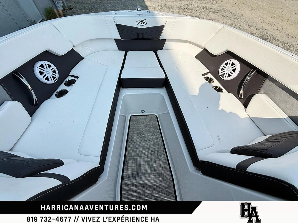 Monterey Boats M22 2022 alt