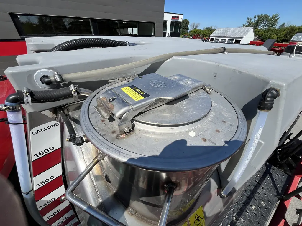 2023 Case IH Patriot 4450