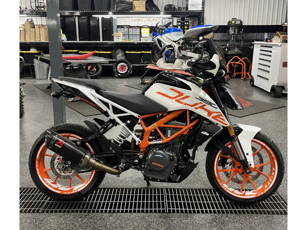 2017 KTM DUKE 390