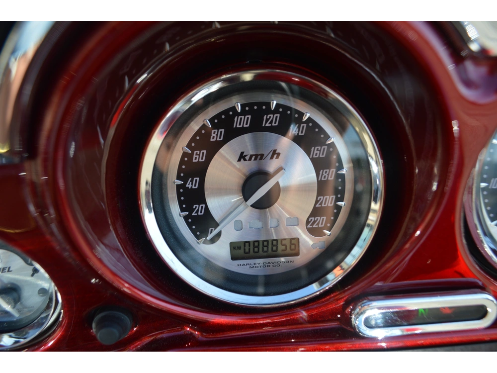 Harley-davidson Fltcuse 2009 alt