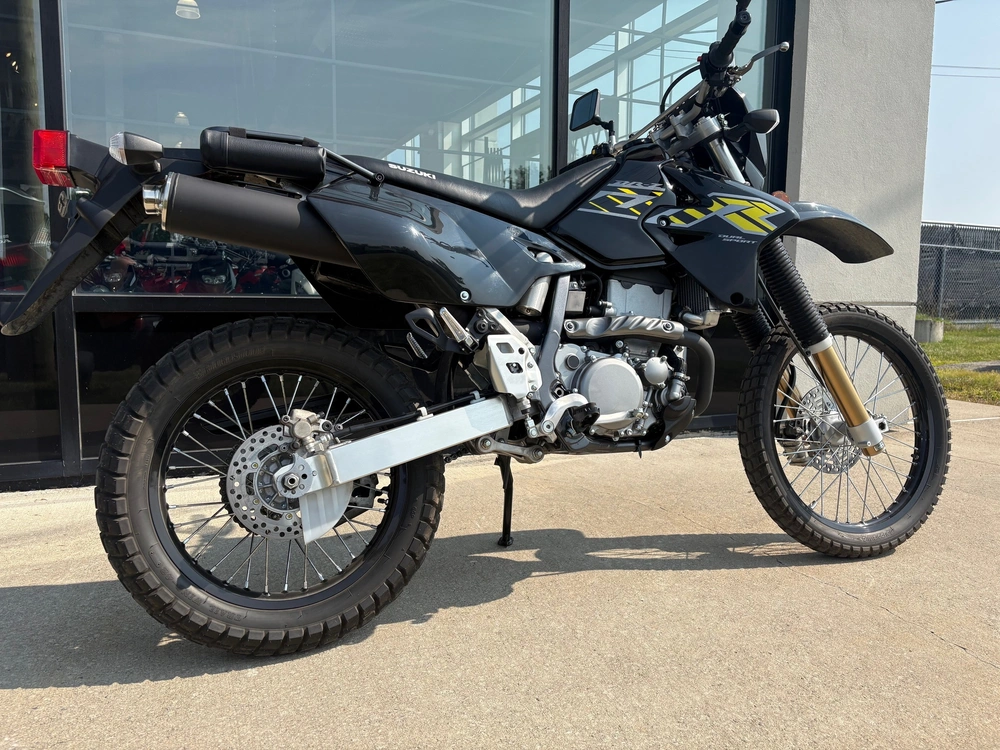Suzuki Drz 400 S 1600 Km 2023 alt