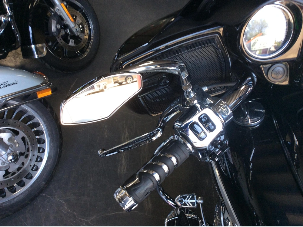 2019 Indian Motorcycle Chieftain Limited alt