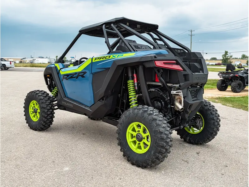 2025 Polaris RZR Pro XP Ultimate // Zenith Blue thumbnail 11