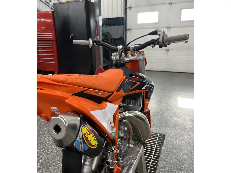 2025 KTM 50 SX FACTORY thumbnail 10