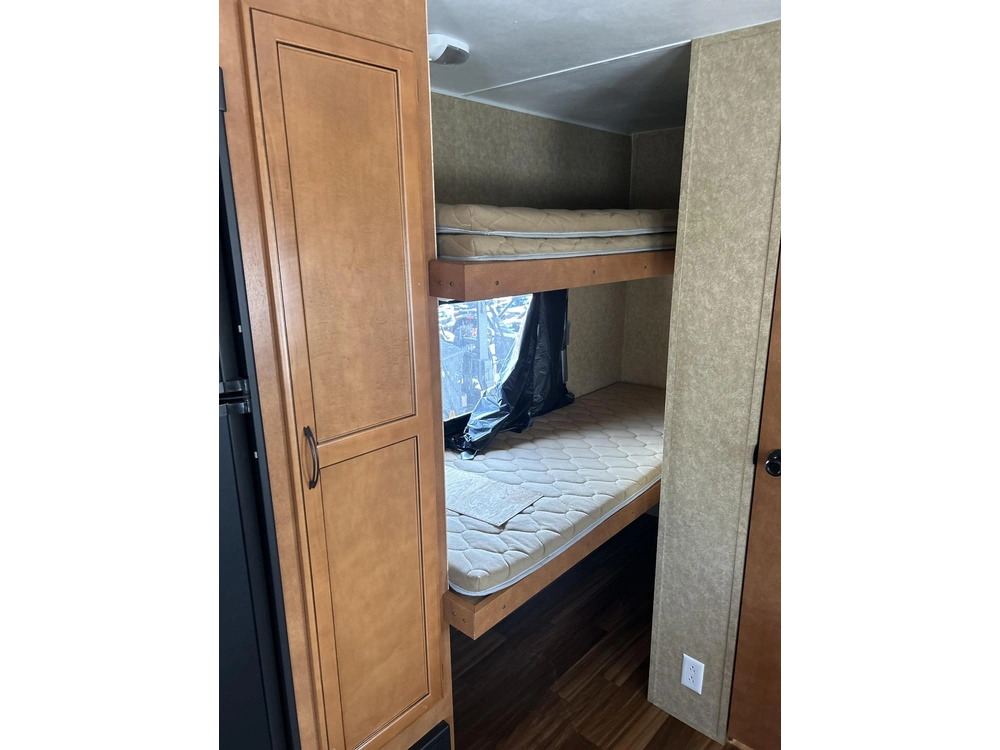 Gulf Stream Trailmaster 265 2014 alt