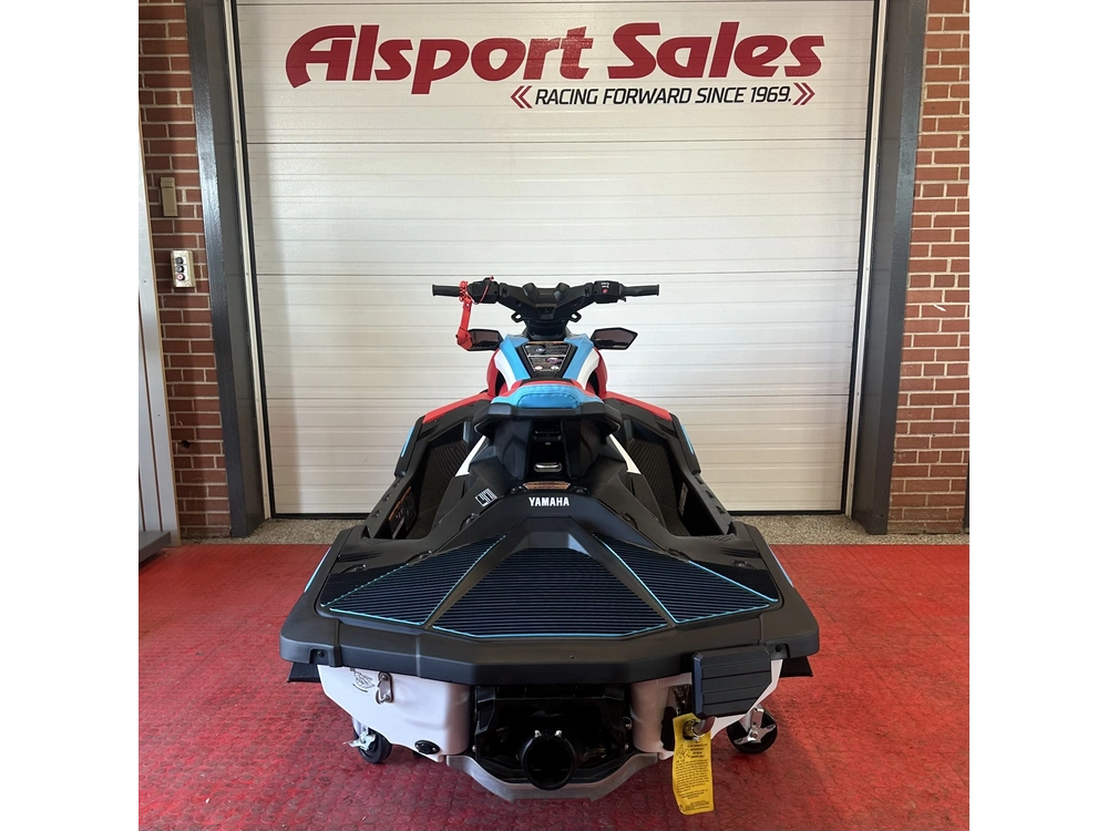 2025 Yamaha Jetblaster Dlx 3 alt